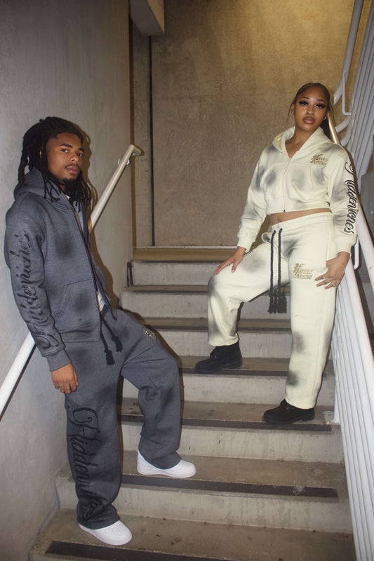 Boys grey Hiddenriches set