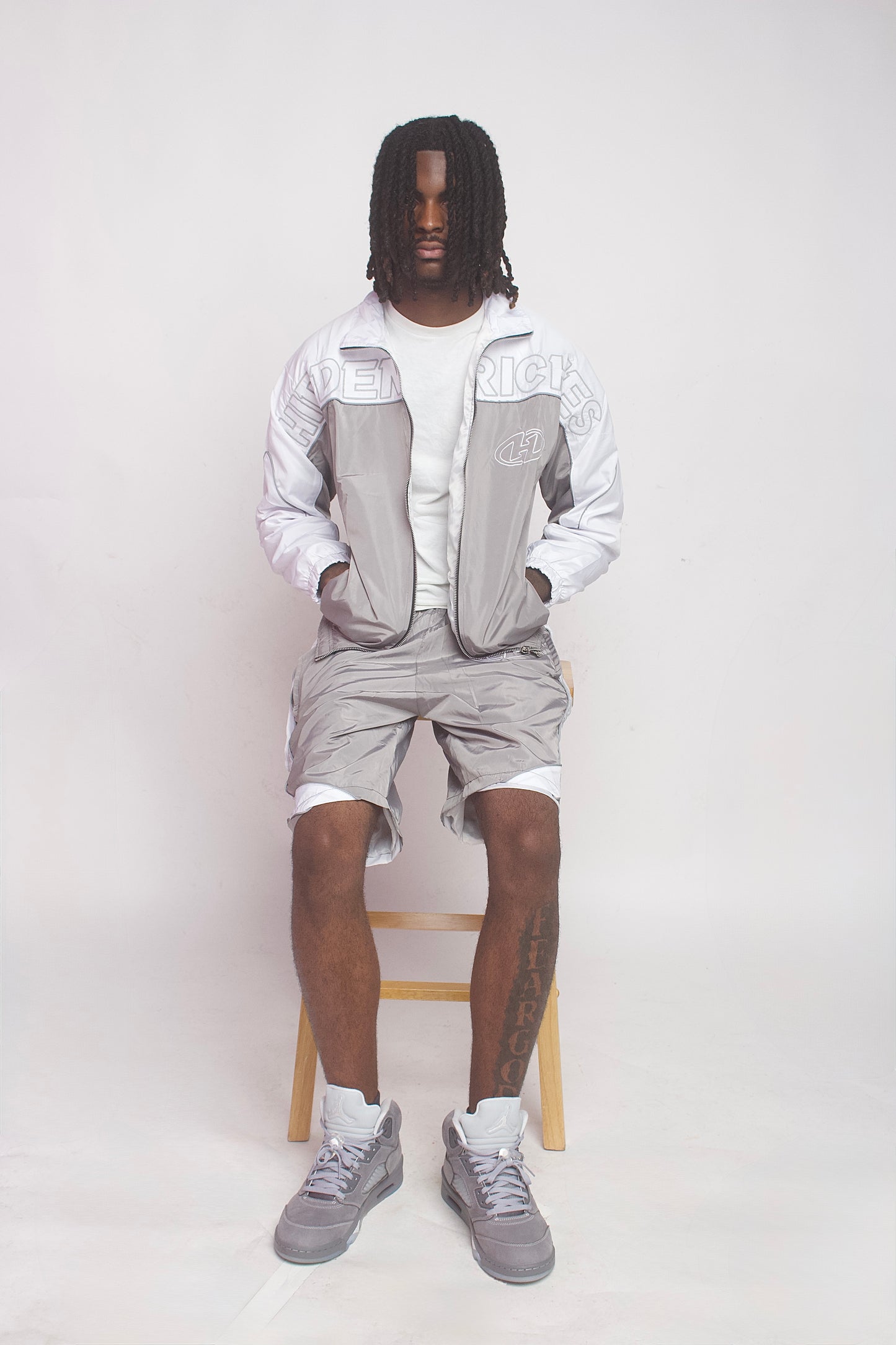 HIDDENRICHES WINDBREAKER SHORTS SETS