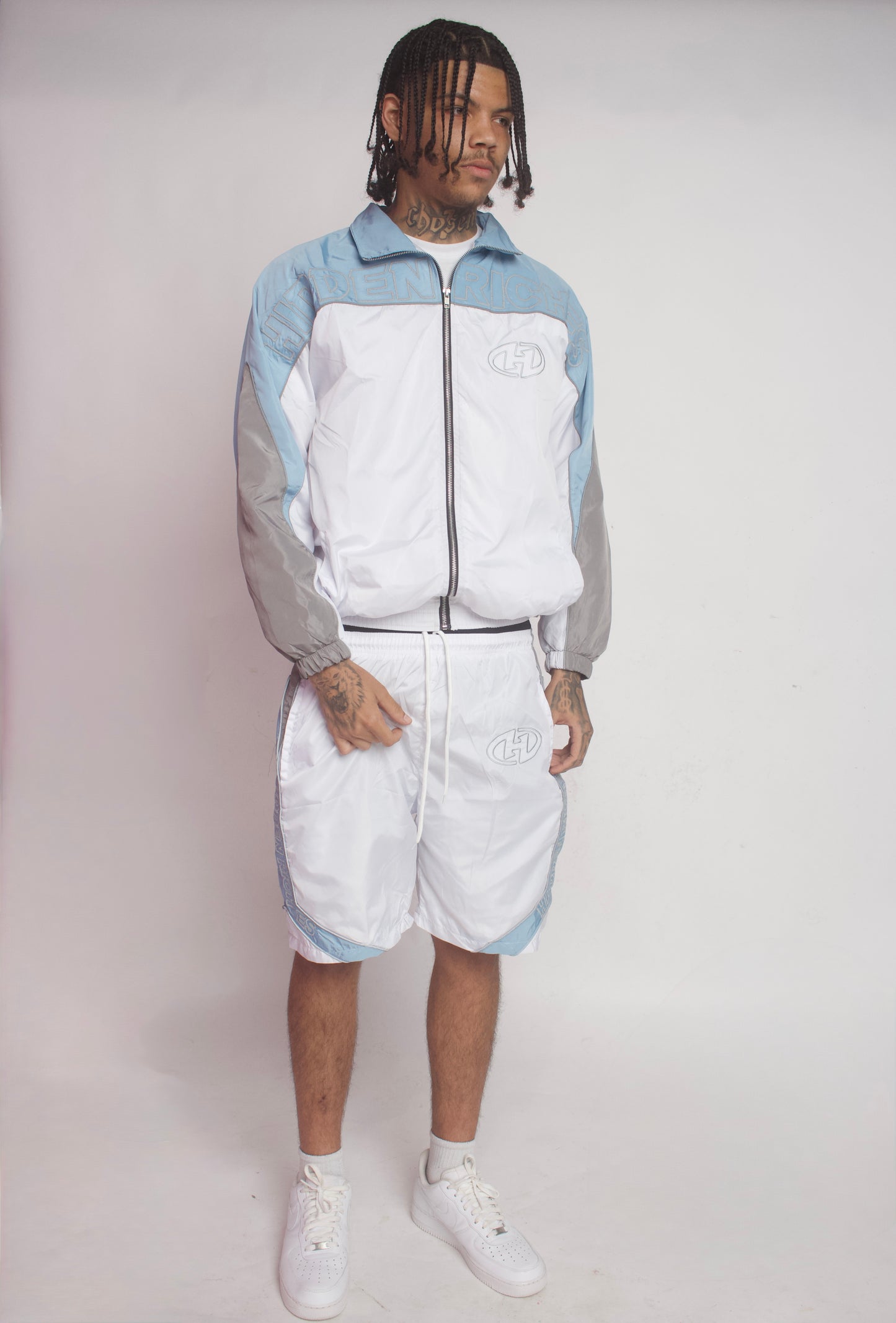HIDDENRICHES WINDBREAKER SHORTS SETS